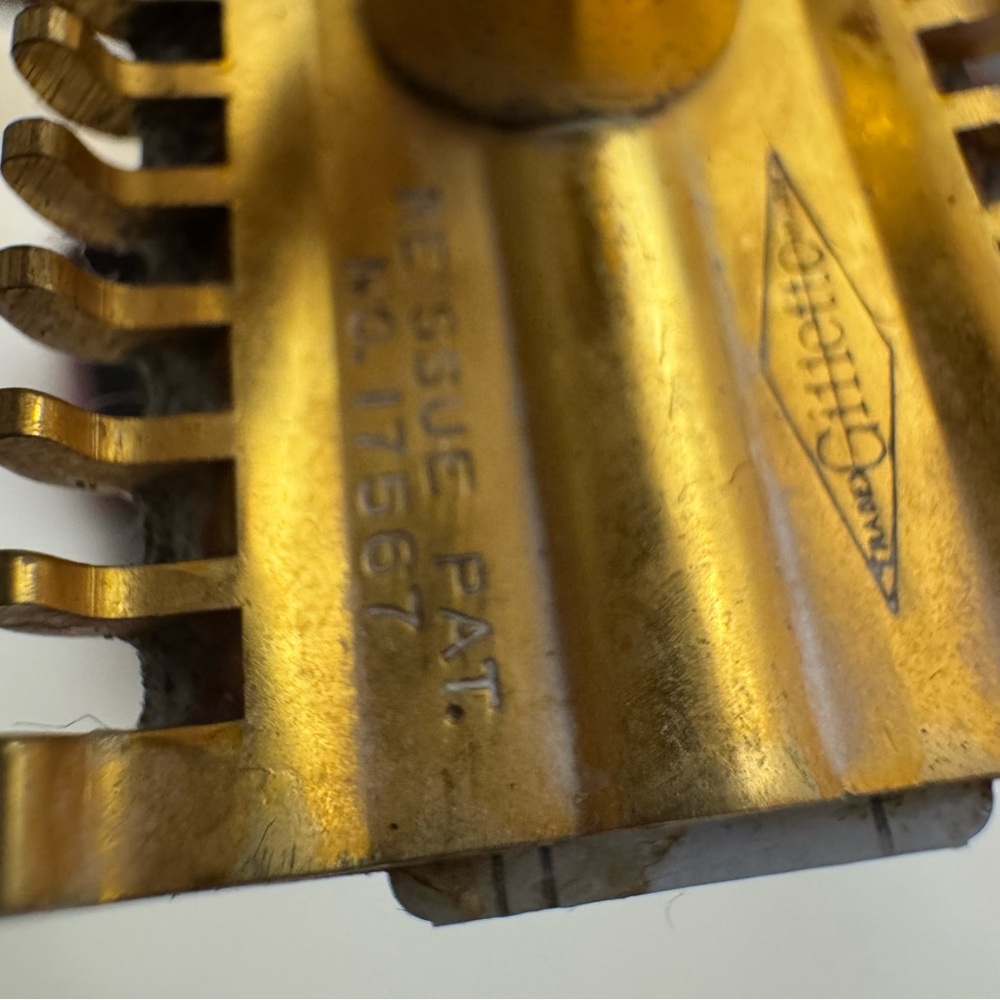 Vintage Gillette Razor & Box Gold Tone - Picture 4 of 10